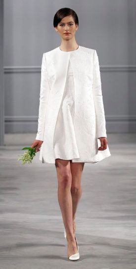 Outfits de novia para la boda civil 13