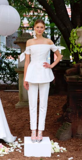 Outfits de novia para la boda civil 16