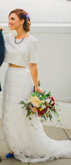 Outfits de novia para la boda civil 32