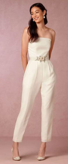 Outfits de novia para la boda civil 35