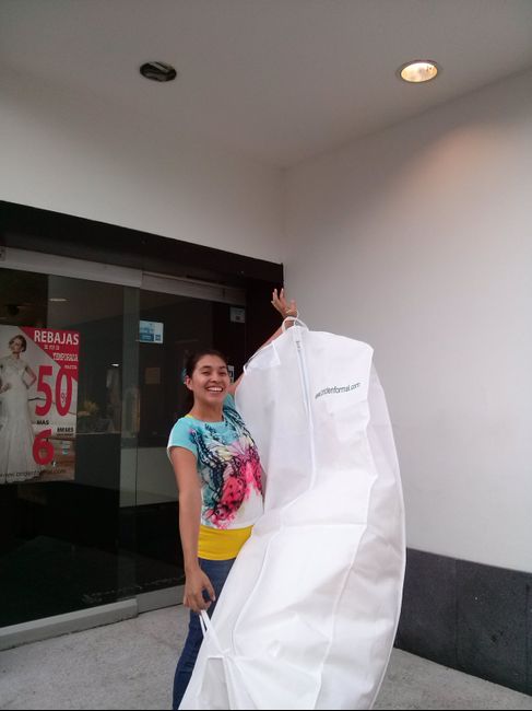 Hoy voy por mi vestido - 1