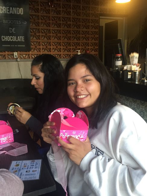 Damas y su caja de regalos💕 - 4