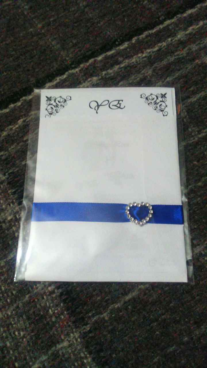 ¿cuánto gastaron en sus invitaciones y quiénes hicieron las suyas? - 1