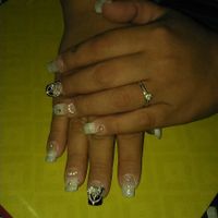 Que tipo de uñas conviene?? con detalle y excusivo?? o un manicura frances ?? - 1