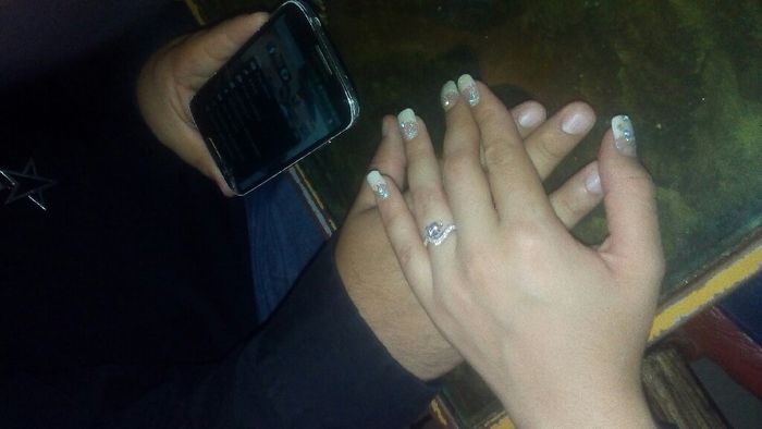 Chicas presuman su anillo de compromiso!!!! - 1