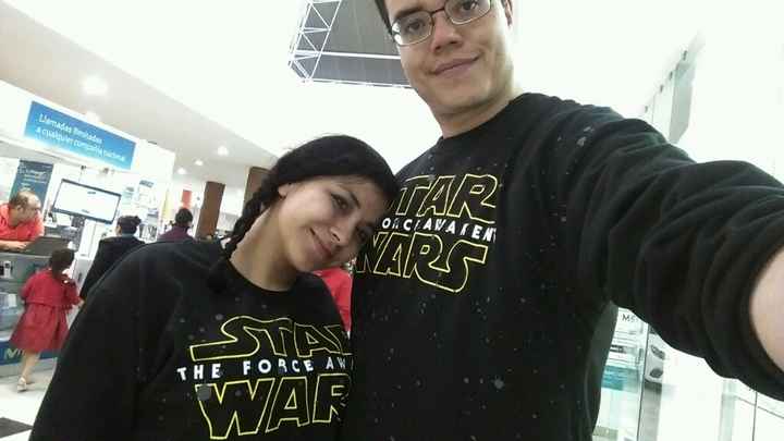 Playeritas iguales para ambos. compartan las suyas! - 1