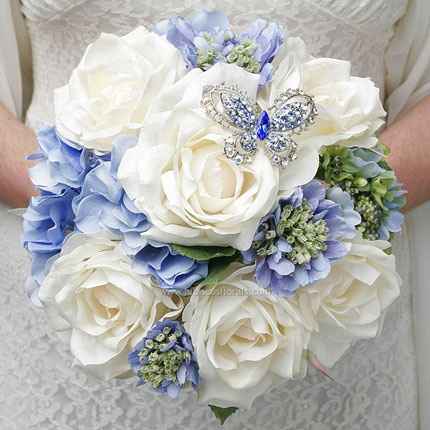 Ivory y azul