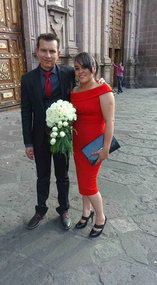 Madrina de ramo y el novio