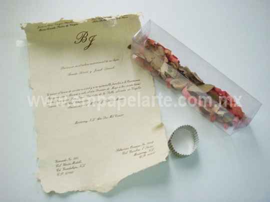 Invitación pergamino 6