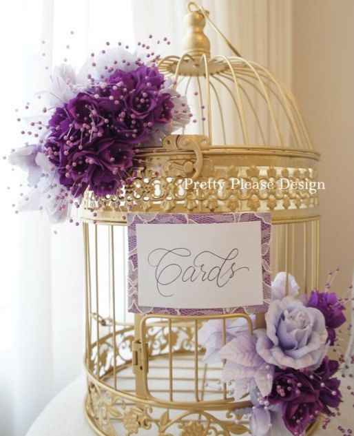 Jaula de pájaros con número de mesa. Pretty in plum + purples de prettypleasedesign