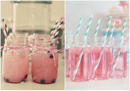 Tarros de recuerdo y para las bebidas frescas