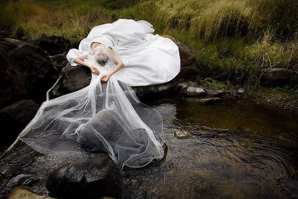 SESIÓN TRASH THE DRESS