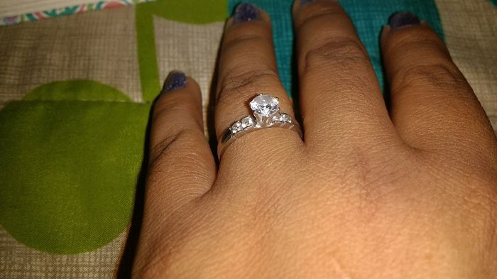 Mi anillo de compromiso - 1