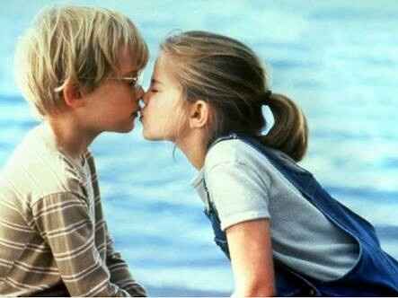 Beso y reto 1: beso de película ale - 1