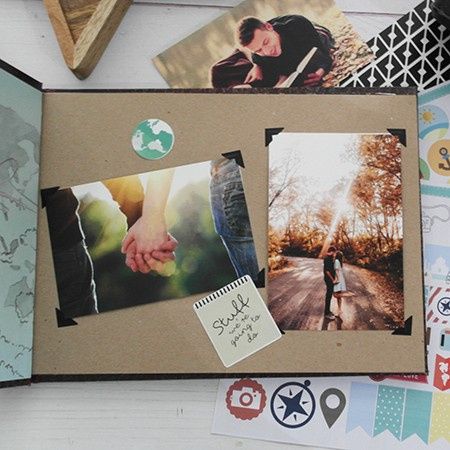 Hojas y stickers del album