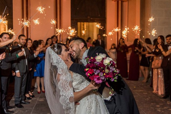 Vivan los Novios!