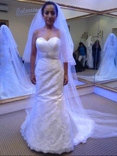 Chicas compartan su vestido de novia - 1