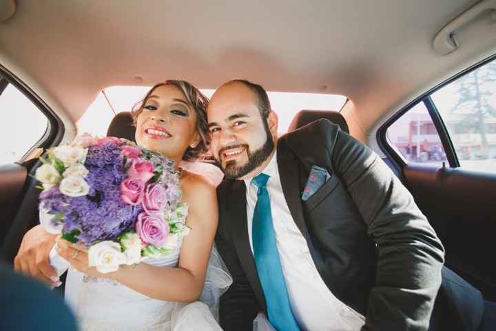 Con un muy buen amigo camino a la iglesia!!!, divertido trayecto!!