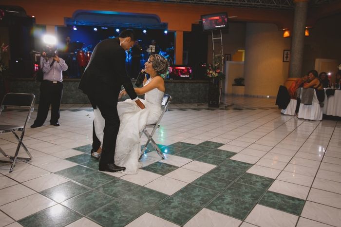 baile  sexi de mi esposo jajaja