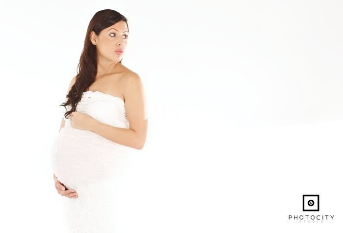 Nuestra sesión prenatal con PHOTOCITY STUDIO