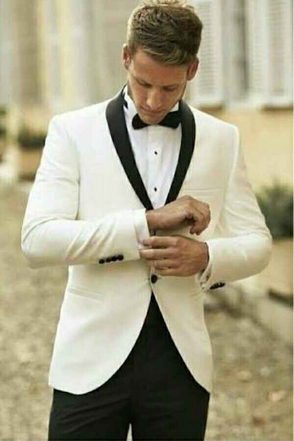 Mi fm feliz ya tiene. su traje - 1