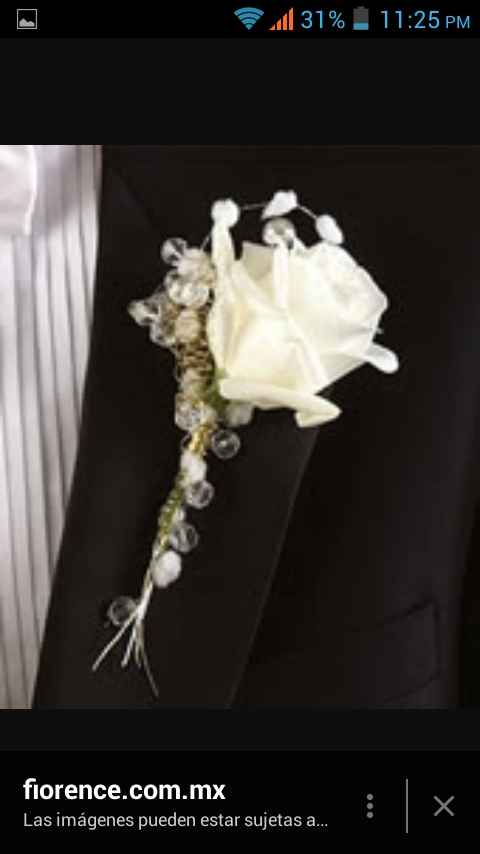 Alguien que sepa hacer un corsage o azar - 2