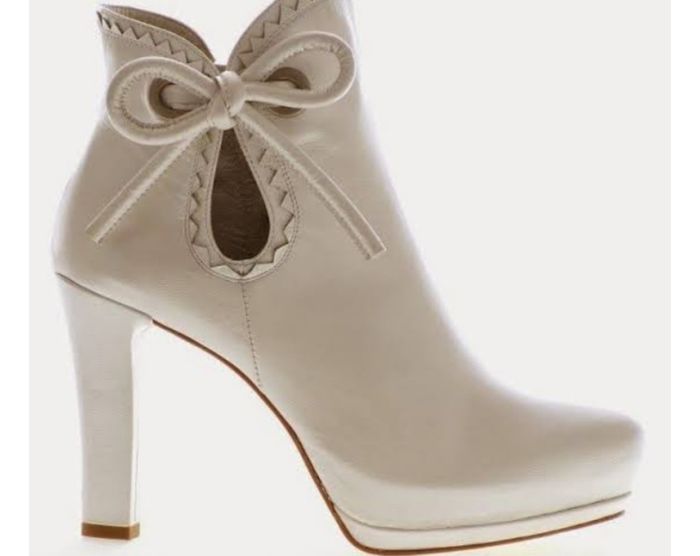 ¿Qué zapatos hacen match con este vestido? 👠 1