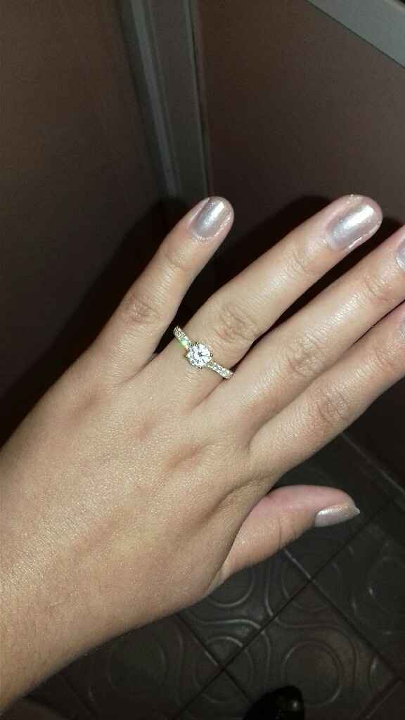 Presuman sus anillos de compromiso nenas! - 1