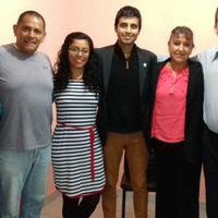 en la pedida de mano :3