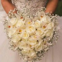 ¿Qué flores te gustaría llevar en el ramo? - 1