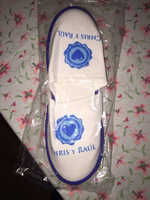 Sandalias o pantuflas - 1