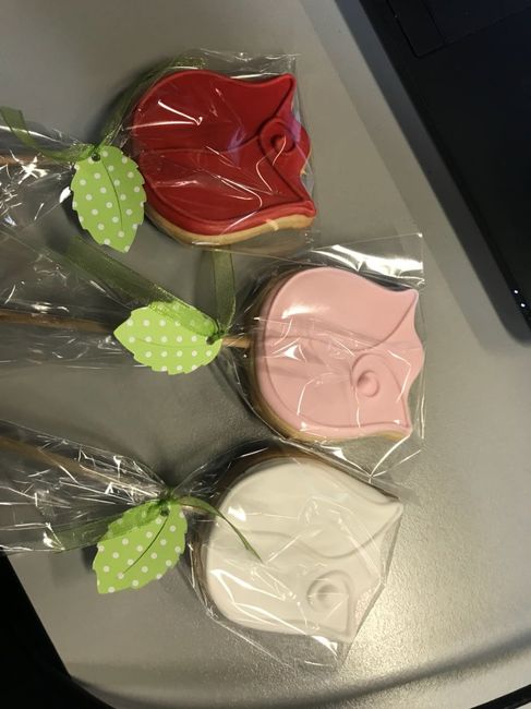 Galletas de flores para la mesa de dulces