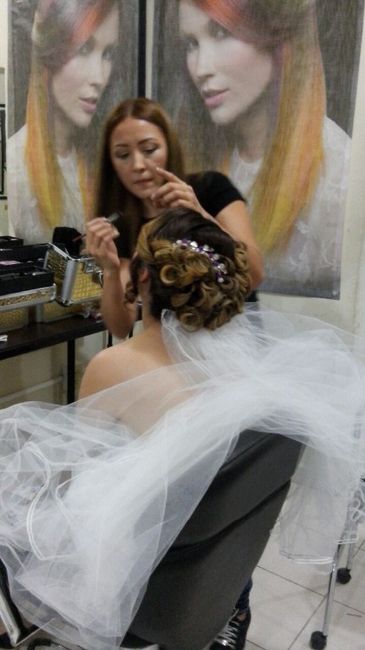 Maquillaje y peinado 2