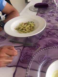 Entrada 3 Fusilli al pesto