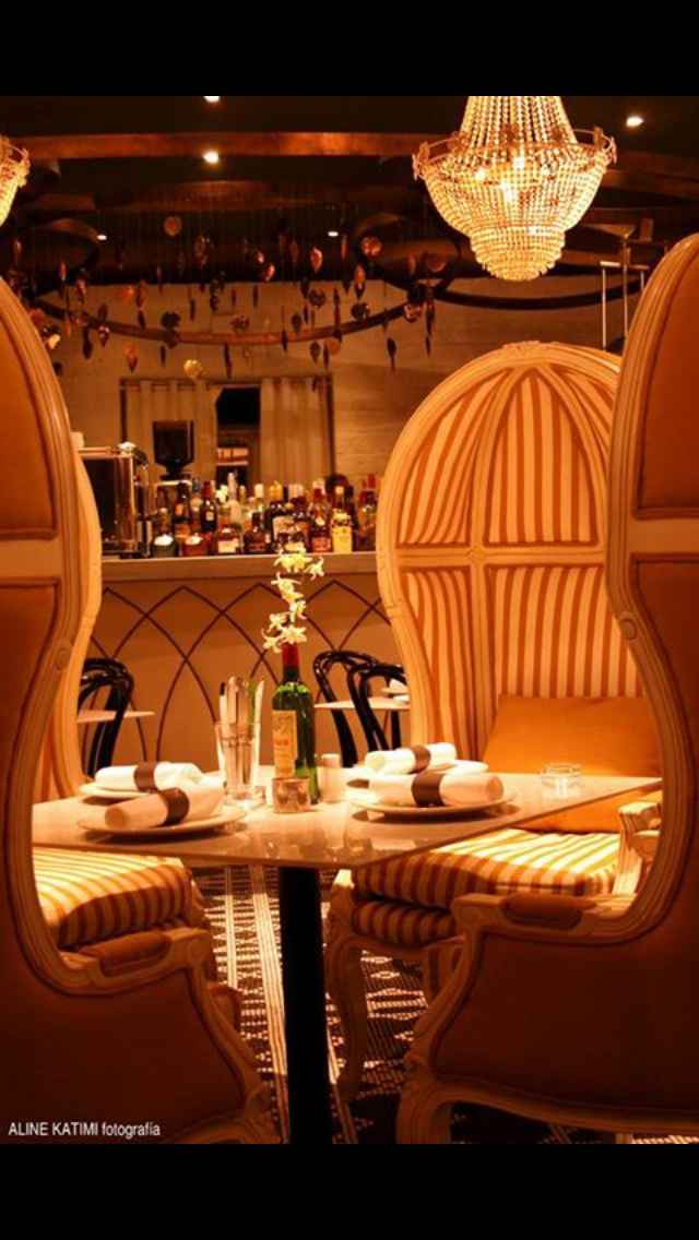 Aqui me pidio que fuera su esposa :)