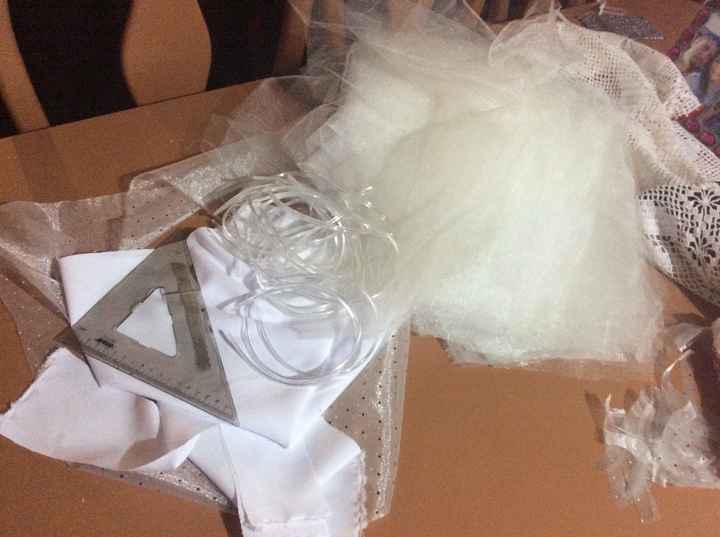 Los materiales ya cortados eso es lo que me desesperaba más cortar todo ajja