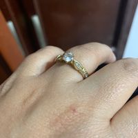 Mi anillo de compromiso, Cynthia - 1