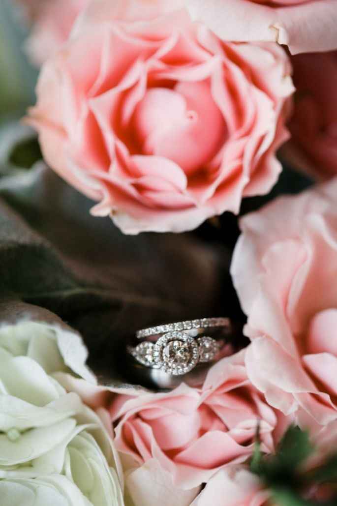 anillo de compromiso