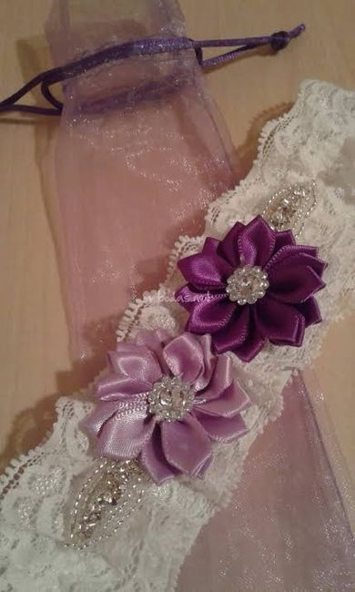 Colores: ligas para novia tonos morado 4