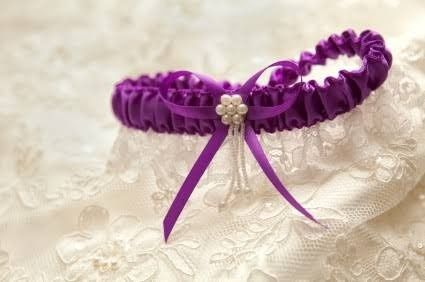 Colores: ligas para novia tonos morado 6