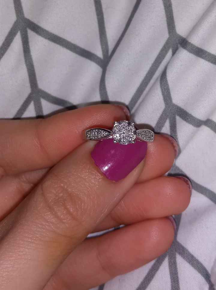 Por último... Muéstranos tu anillo 💍😍 - 1