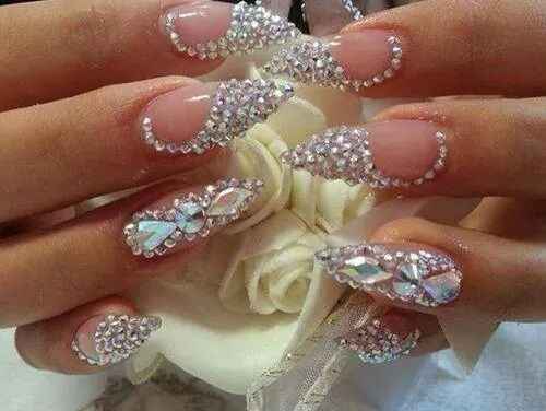 Presuman sus uñas - 2