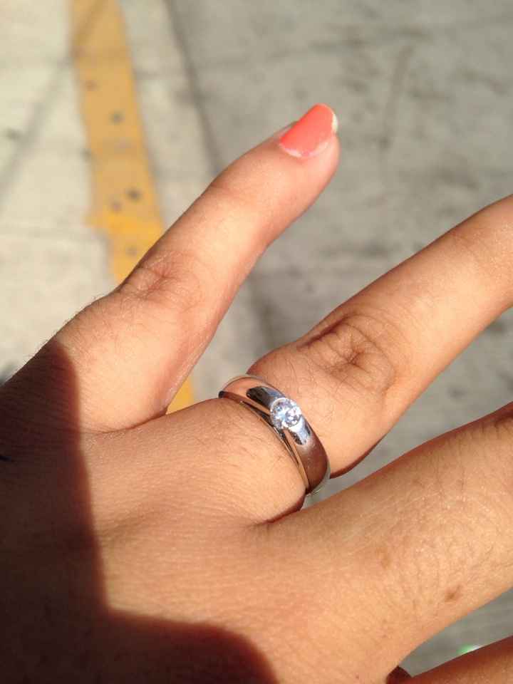 Mi anillo de compromiso!!! me muestran el de ustedes??? - 1
