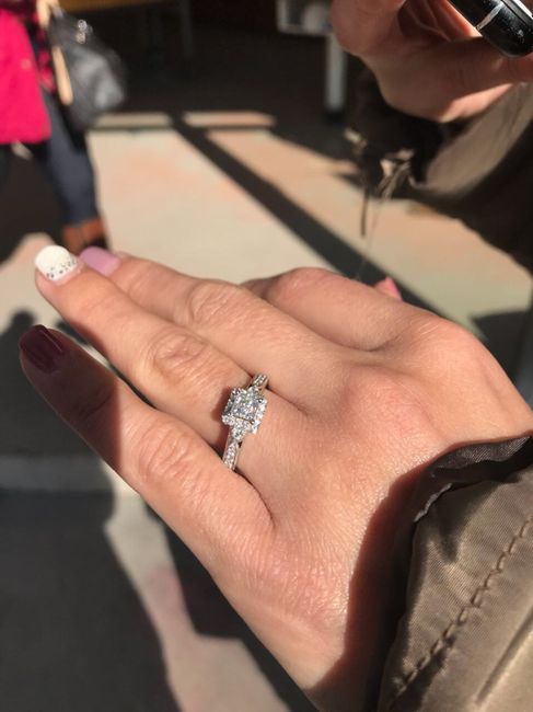 Lunes de presumir su anillo - 1