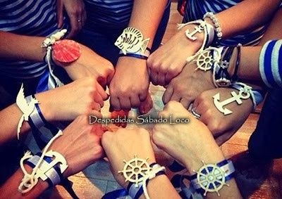 LAS AMIGAS DE LA NOVIA