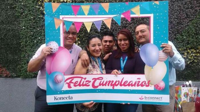 Anillo de compromiso en mi cumple 3