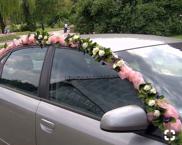 Decoración de auto color rosa - 12