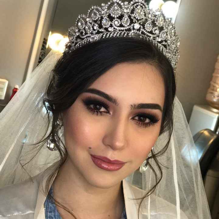 Cómo elegir el tocado y peinado adecuado? - 1