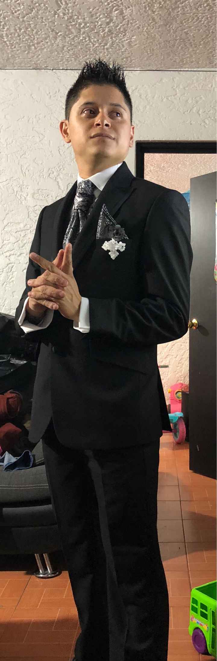 Realizamos el finiquito del jardín y Acompañe a mi fm por su traje - 4