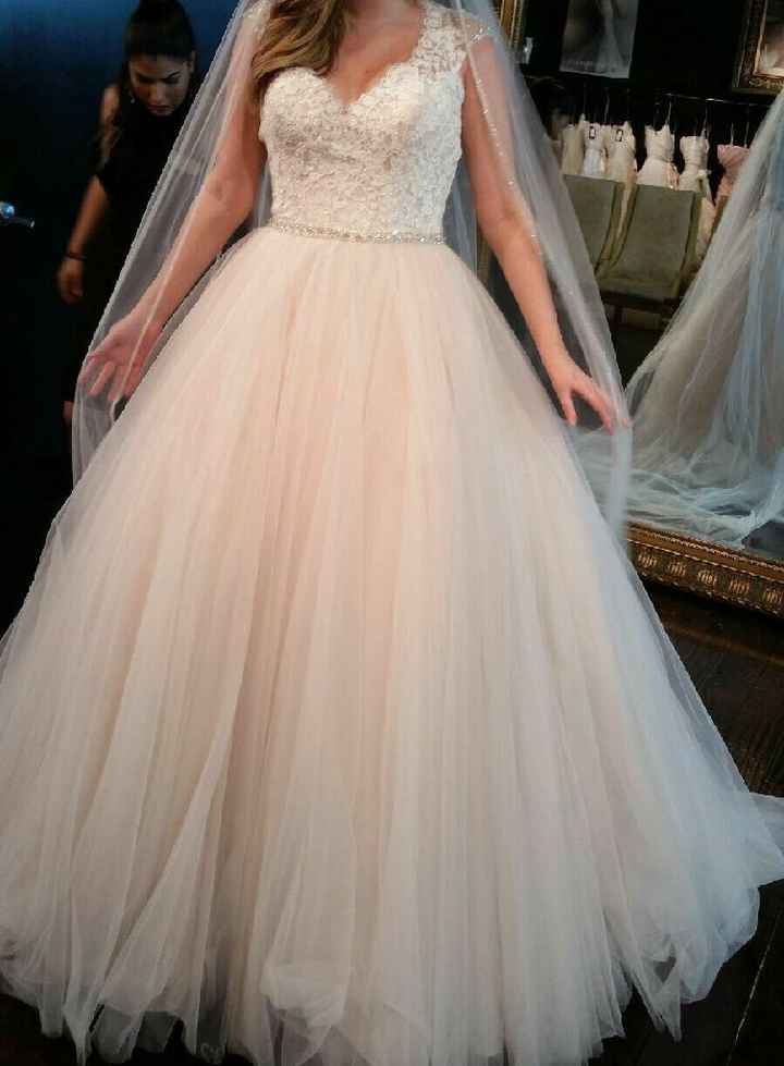 Si tu Fm tuviera que elegir tu vestido de boda.. - 1